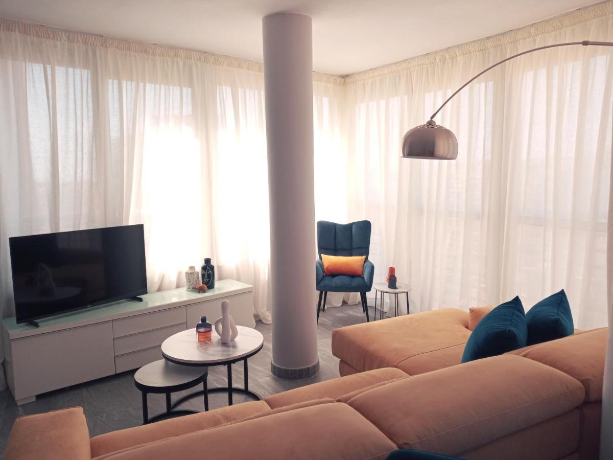 Skyline Suites Costa Del Sol Torremolinos Bagian luar foto
