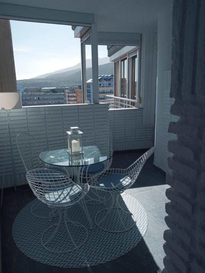 Skyline Suites Costa Del Sol Torremolinos Bagian luar foto
